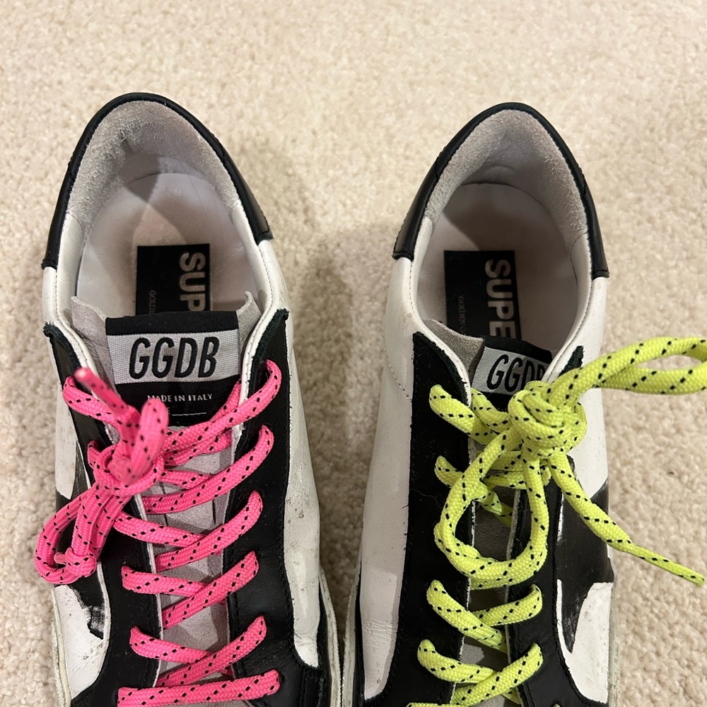 GOLDEN GOOSE SNEAKERS